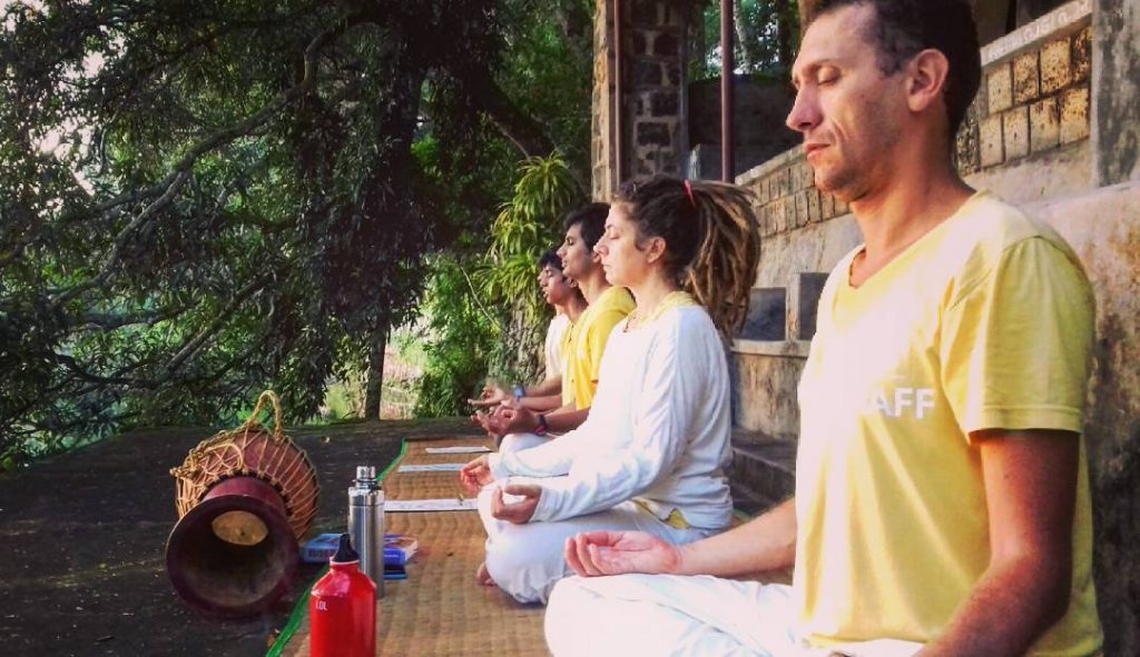 Meditatiing at Swami Vishnudevanandas house